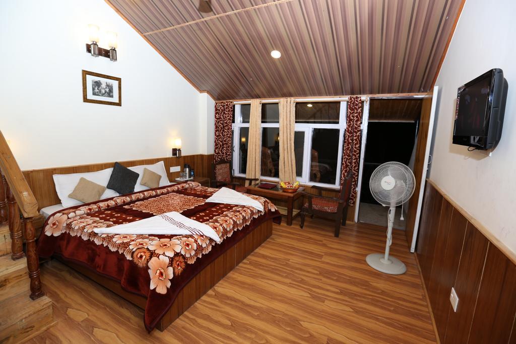 Hotel Natraj Manali Dharamshala Rum bild